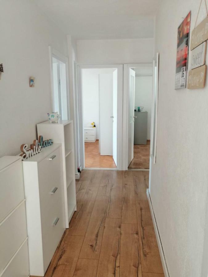 Apartmani Gareljic Podgora Habitación foto