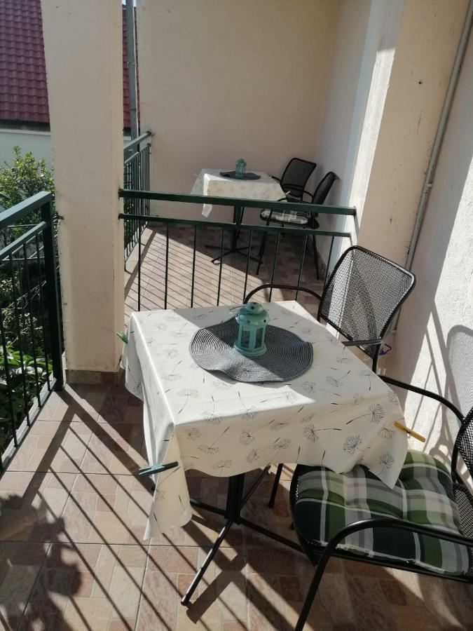Apartmani Gareljic Podgora Exterior foto